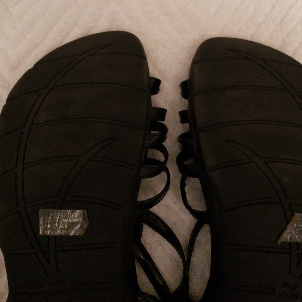 Sandles - Picture 4 of 4